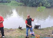 Suparma Tanam Pohon, Tebar Benih Ikan Lestarikan Kali Surabaya HUT RI.