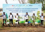 Semarak HUT Petrokimia Gresik ke-53 dan RI ke-80, Ribuan Warga Ikuti Jalan Sehat