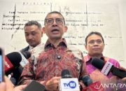 Kemenbud Rayakan HUT RI dengan Prangko Khusus Pendiri Bangsa