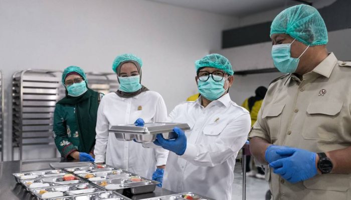 Kasus Keracunan Peserta, Gus Imin Pastikan Pemerintah Serius Evaluasi dan Perbaiki Program Makan Bergizi Gratis (MBG)