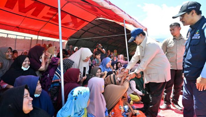 Operator Seluler Wajib Gratiskan Akses Internet untuk Warga Terdampak