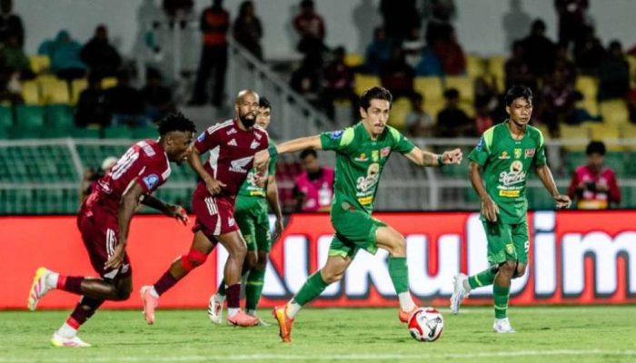 Persebaya Curi Poin di Markas PSM, Laga Berakhir Imbang 1-1