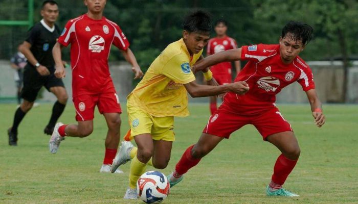 Meski 10 Pemain, Gresik United Sukses Taklukkan Persiba Bantul 1-0