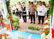 Kapolri Ziarah ke Makam Marsinah, Tegaskan Simbol Perjuangan Buruh