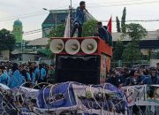 Ratusan Mahasiswa Turun ke Jalan, Minta DPRD Jatim Satu Suara ke Pusat