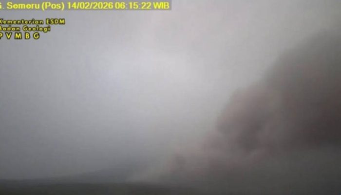 Gunung Semeru Erupsi, Awan Panas Meluncur Sejauh 6 Kilometer