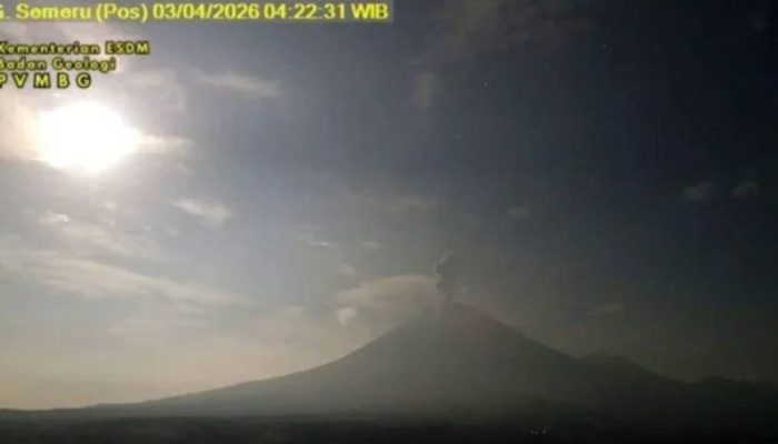 Masih Siaga, Aktivitas Gunung Semeru Kian Dinamis