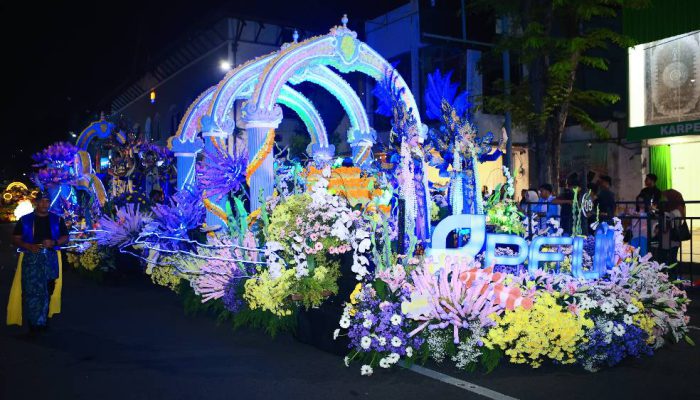 Pelindo Ajak Masyarakat Jaga Laut Lewat Mobil Hias “Harmony of Ocean”