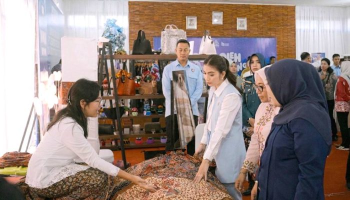 Rumah BUMN SIG di Rembang Perkuat UMKM, Serap 2.100 Tenaga Kerja dan Catat Transaksi Rp6,9 Miliar