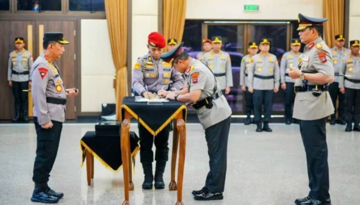 Kapolri Pimpin Pelantikan Enam Kapolda Baru, Simak Daftar Lengkapnya