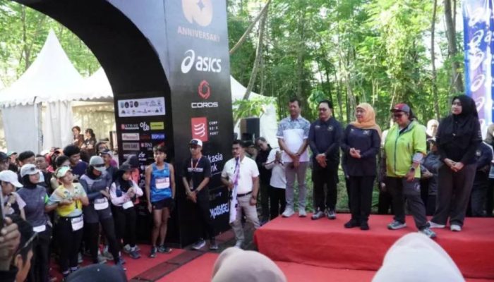 Dongkrak Sport Tourism, 4.014 Pelari dari 21 Negara Taklukkan Jalur Ekstrem Mantra 116