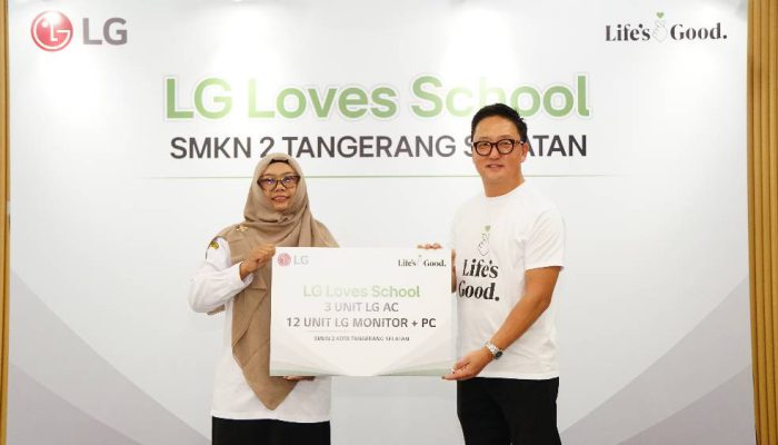 LG Loves School Perkuat Kompetensi Siswa SMKN 2 Tangerang Selatan dengan Fasilitas Multimedia