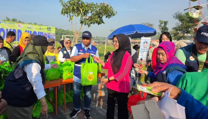 TPS Kolaborasi dengan Baksose Suroboyo, Program DOKAR Bantu Warga Lakarsantri Akses Pangan Bergizi