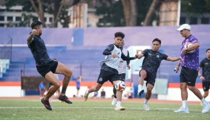Arema FC vs Deltras Sidoarjo Digelar Tertutup, Fokus Matangkan Skuad Jelang Musim Baru