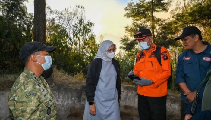 Kebakaran Pegunungan Ijen Meluas, Bupati Banyuwangi Minta Bantuan Helikopter Water Bombing