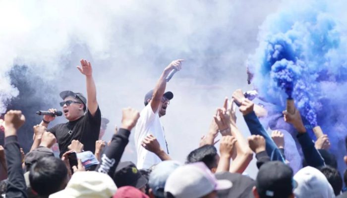 1.500 Pelajar SMK Turen Belajar Jadi Suporter Arema FC yang Tertib dan Antirasis