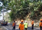 Gunung Gumitir Jember Rawan Gerusan Tanah, Retakan Jalan 30 Meter Ditangani