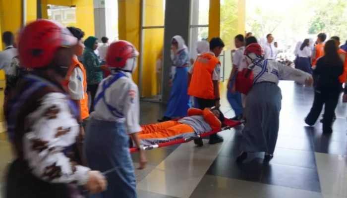 Perkuat Budaya Sadar Bencana, ITS Latih 1.000 Siswa di Jatim
